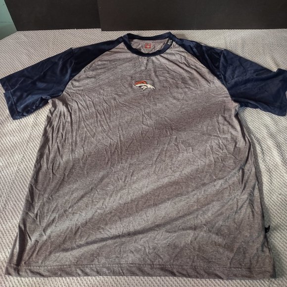 NFL DENVER BRONCOS T-SHIRT SIZE XL - Picture 1 of 14